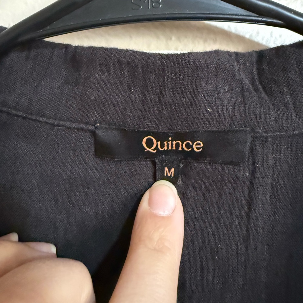 Quince 100% Organic Cotton Gauze Short Sleeve Shirt Black Size Medium - Picture 3 of 5